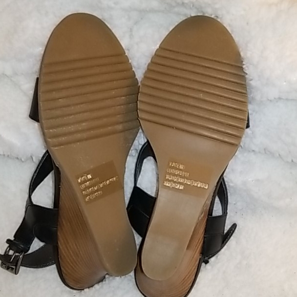 <MARKON> Monte Wood-Look Wedge Sandal - Size 8M - Picture 8 of 16